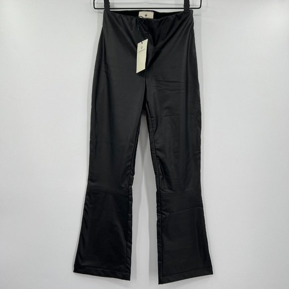 **SOLD**Tuckernuck Women's Black Faux Leather Ashford Pants - Picture 2 of 8